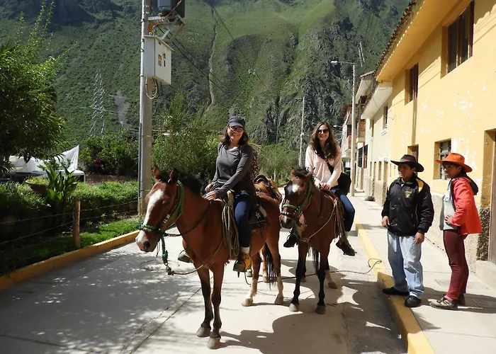 Ayllu 3* Ollantaytambo